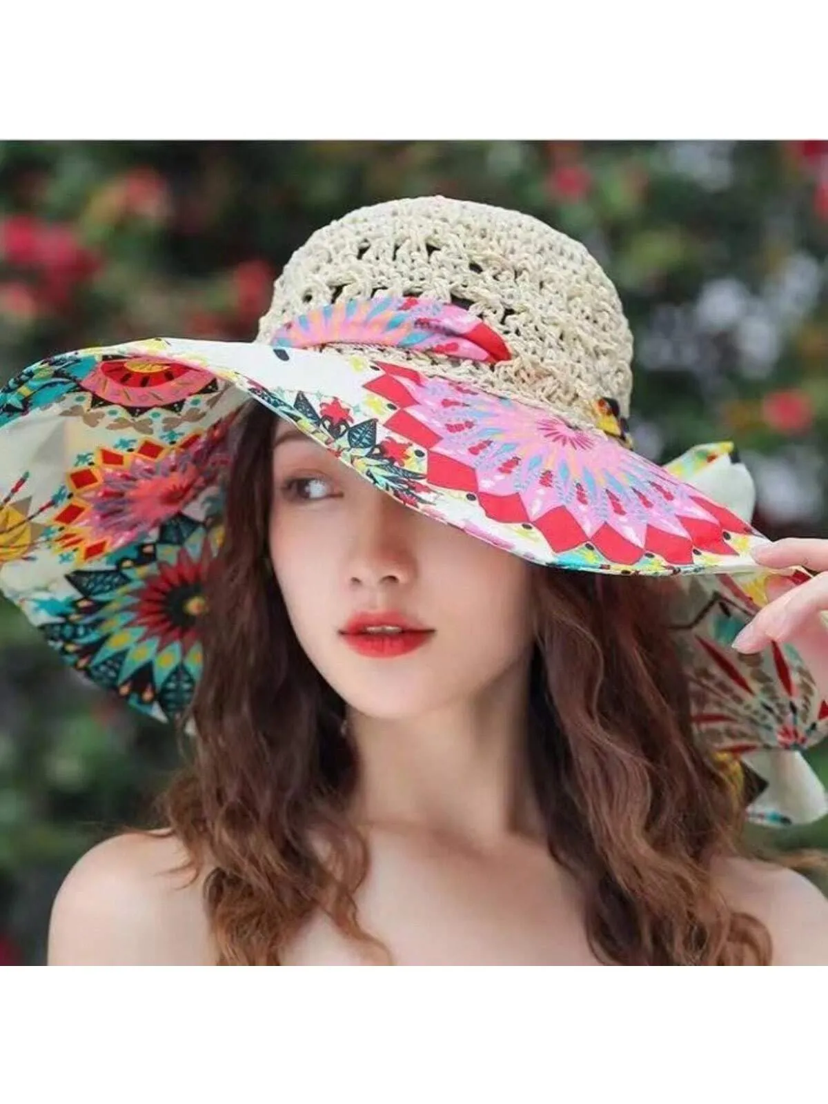 Boho A Ladies Bohemian Sun Hat With Printed Patchwork And Wide Brim, Suitable For Travel And Vacation To Provide Face And Sun Protection.