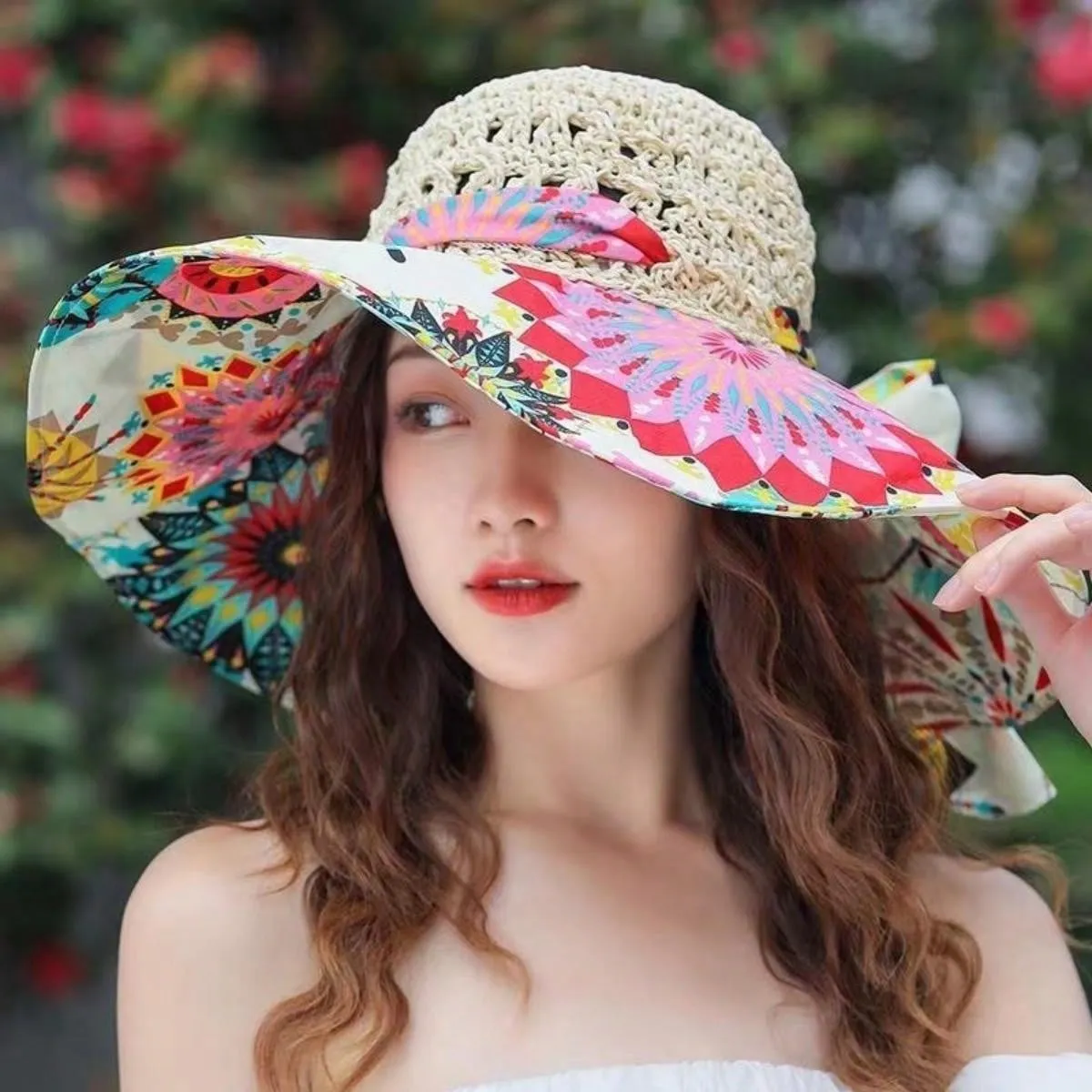 Boho A Ladies Bohemian Sun Hat With Printed Patchwork And Wide Brim, Suitable For Travel And Vacation To Provide Face And Sun Protection.