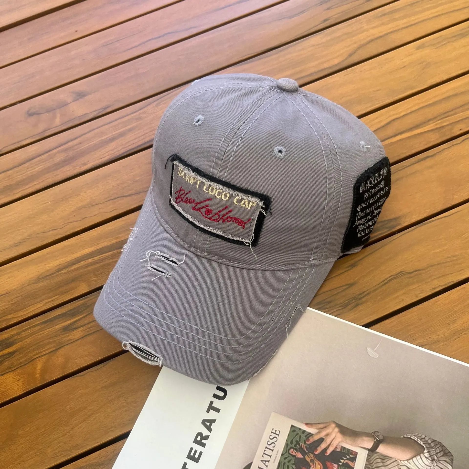 Internet celebrity brushed large patch embroidered letters hole baseball cap outdoor face-showing small visor retro peaked cap for women