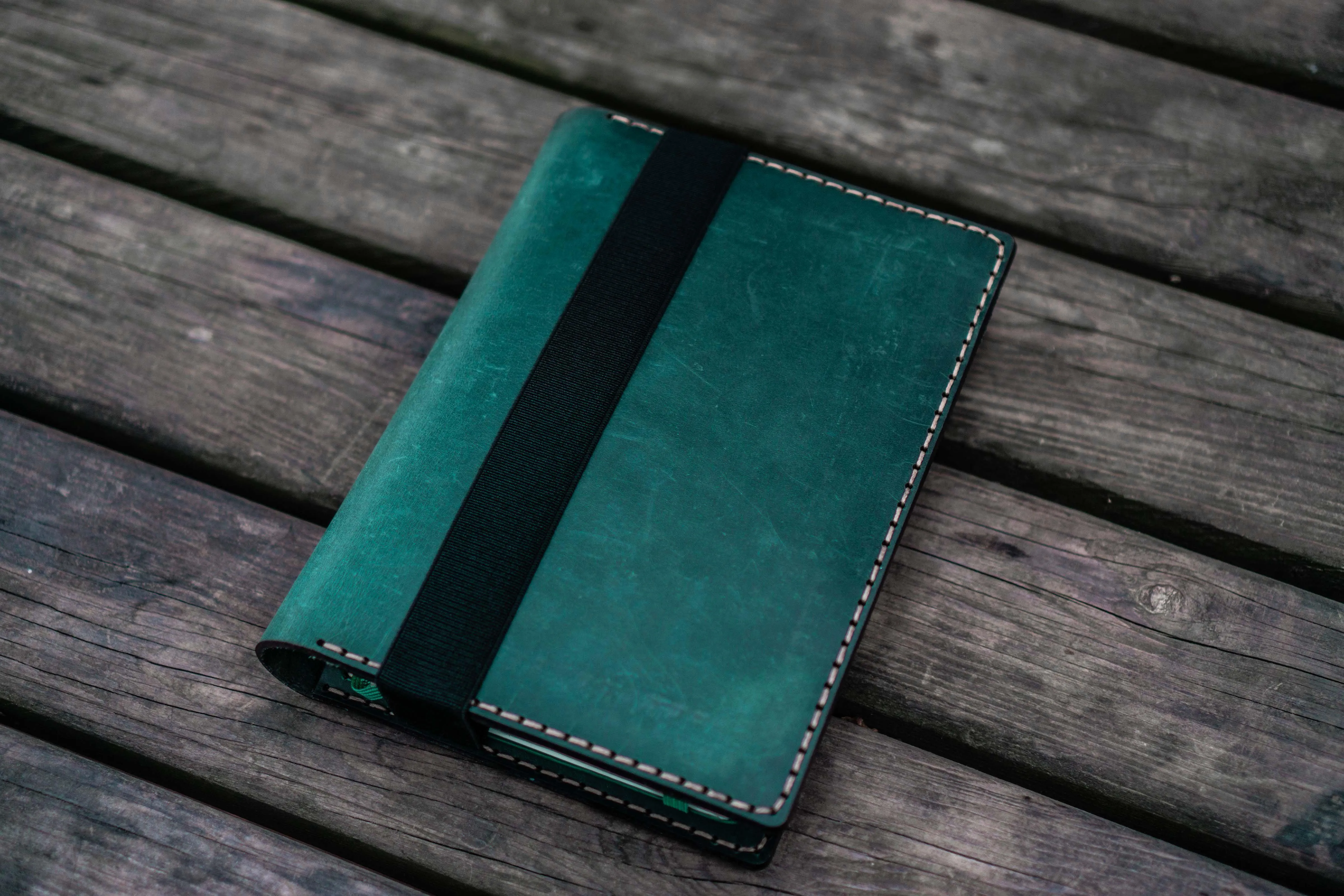 iPad Mini & Large Moleskine Cover - Crazy Horse Forest Green