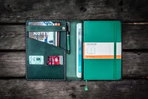 iPad Mini & Large Moleskine Cover - Crazy Horse Forest Green