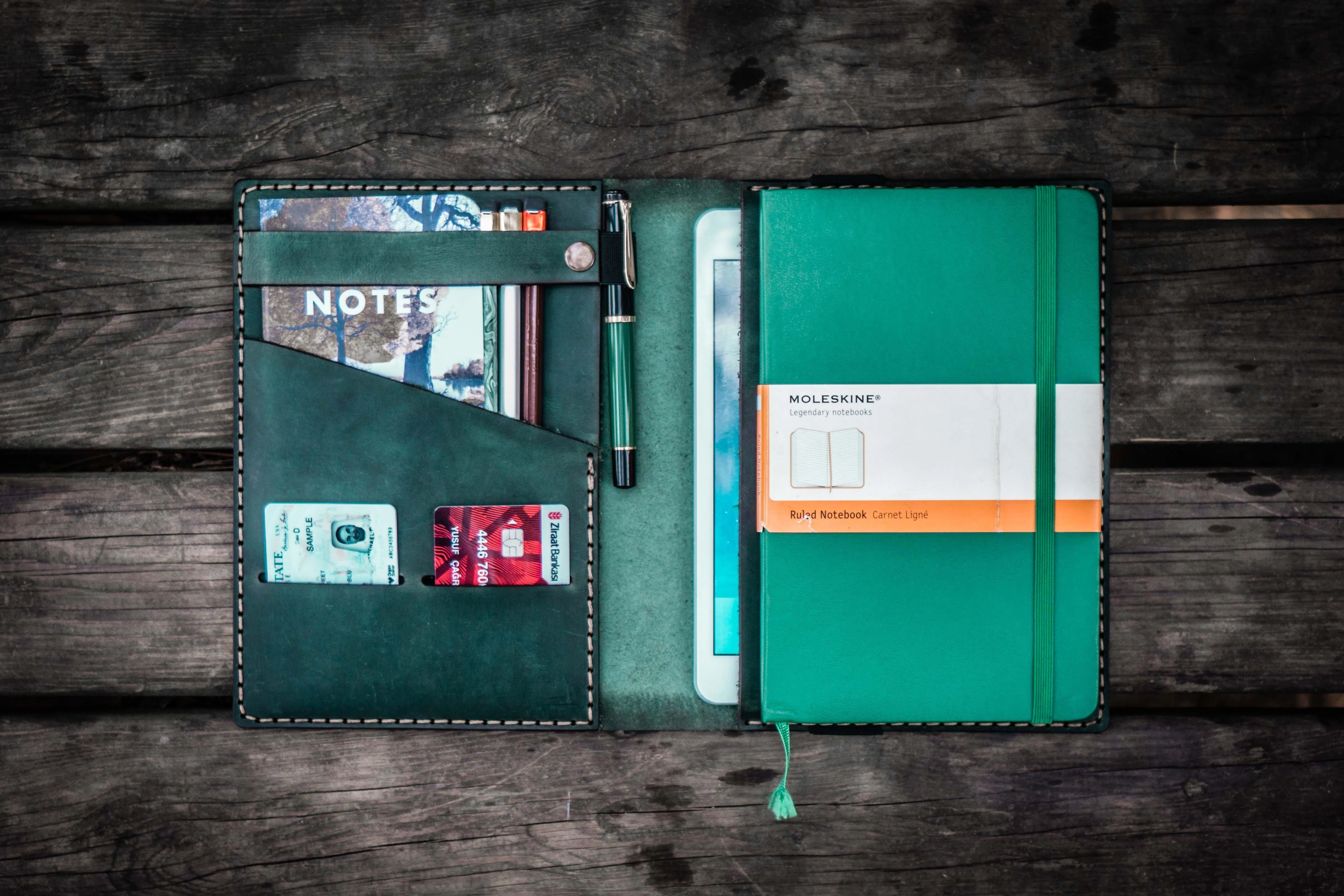 iPad Mini & Large Moleskine Cover - Crazy Horse Forest Green